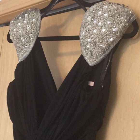 Issue New York Embellished Shoulder Holiday Dress - Picture 9 of 15